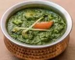 ほうれん草チキン Saag Chicken（インディアン アンド バー エベレスト Indian ＆ Bar EVEREST）