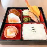 シルビア弁当（シルビア綾瀬店）