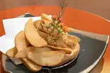 フライドポテト・そば茶塩で French Fries with Soba Tea Salt(そば居酒屋るちん)