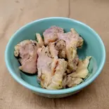 炭火焼チキン  charcoal grilled chicken（サーモン 湊 駒込東口店）