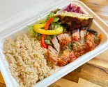 塩麹ポークステーキと2種デリBOX ~野菜のトマトソース~(玄米とカフェ TANTON)