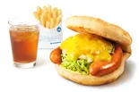 【ドリンクセット】黄金チーズソースのフォカッチャ（モスバーガー 西心斎橋店）