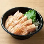 【新商品】炙りサーモン丼(レギュラーサイズ)（【元祖】でか盛り海鮮問屋 すすきの店）