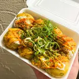 店主創作たこ焼き第一弾ネギのせチーズ(YOLOKA)