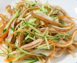 豚耳の辛味和え（一心堂 下井草店）