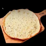 ガーリックピザ Garlic Pizza(オリエンタルテーブル)
