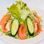 ベジタブルサラダ Vegetable Salad(ネパール餃子酒場 そるてぃ)