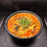 【当店人気No.3】ユッケジャンスープ（【松阪牛のカルビが人気！】焼肉しん）
