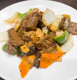 牛肉の黒胡椒炒め(酔香園)