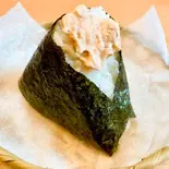 ツナマヨおむすび（おむすび家ちゅーりっぷ）