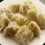 海鮮入り水餃子(8個)Seafood Boiled Gyoza Dumplings(8 Pieces)（宏福楼）