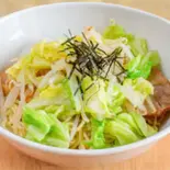 野菜盛 大盛り（油そば専門店たおか 札幌駅北口店）