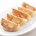 焼き餃子8個（魯肉飯が人気！台北飯店 Taipeihanten）