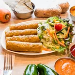 シシカバブ4P＆サラダ Shish Kebab (4 Pieces) ＆ Salad（インド料理レストランSURAJ岸里店）