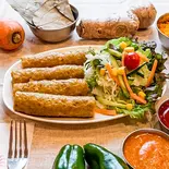 シシカバブ4P＆サラダ Shish Kebab (4 Pieces) ＆ Salad（インド料理レストランSURAJ長居店）