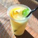 手作りはちみつレモン ジンジャー(ICE)Homemade HoneyLemon（cafe issui）