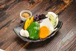自慢の新鮮野菜盛り合わせ 1人分（マヒールマヒール）