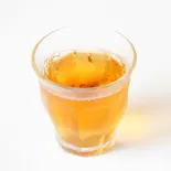 烏龍茶（エルビーノELVINO新宿店）