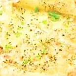 ガーリックチーズナン/GARLICK CHEESE NAN（Asian Dinning New Juntara ＆ Bar）