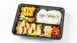 サムギョプサル弁当（韓国料理 ホンデポチャ 新大久保本店）