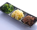 ナムル盛り合わせ(チュクミ専門店 チュクミ博士 쭈꾸미박사)