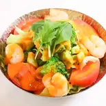 エビアボカドサラダ(新大久保韓国横丁 チキン屋)