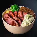 腹パン必至！スペシャルコンボ丼(ローストビーフ100gハンバーグ120gライス200g)（赤身肉ローストビーフとハンバーグ The Roast Beef Tokyo 久米川店 ローストビーフトーキョー）