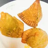 サモサ(3本入り)・Samosa(3p)（ネパール料理サーランギ）
