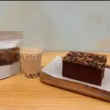 リッチチョコレートハーフサイズ×タピオカミルクティー×台湾カステララスクセット（つきぐまカステラ 大曽根店）