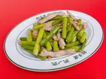 ニンニクの芽炒め（餃子屋弐ノ弐 宗右衛門町店）