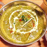 サグチキンカレー[SAG CHICKEN CURRY]（ASIAN DINING BARSHA）