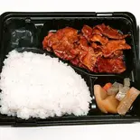 国産肩ロースコチジャン醤油炒め定食(150g)（笑食）