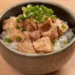 ブタめし（三度目のラーメン 一代 イセザキ・モール店）
