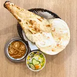 ナンカレーセット Naan Curry Set（インドネパールレストラン ミヤギティ）