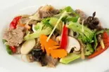(49)牛肉と野菜のオイスターソース炒め（サームロット）