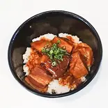 ラフテー丼（ゆいまーる食堂 芹が谷）
