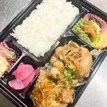 しょうが焼き弁当（くいしんぼう Kuishinbou）