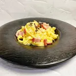 2種のトリュフのカルボナーラ(生パスタ専門店Greco【グルテンフリーパスタもご用意しております】)