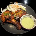 Tandoori Chicken タンドリーチキン(Madhuram Vilas)