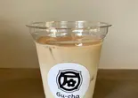 ほうじ茶ラテ(ICE)（ごま団子専門店Gu-cha 帝塚山店）