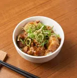 【おすすめ】小豚飯（二郎インスパイア系 まぜそば ちゅるる）