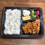 三元豚のトンテキ弁当（K’sキッチン）