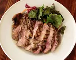 北海道旭山ポークの肩ロースグリル Grilled ASAHIYAMA Pork Shoulder Loin from Hokkaido.（トラットリア・ピッツェリア・アミーチ）