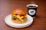 チーズカバーガーセット（【もちもち黒糖】下高井戸タピオカ専門店|MR.HIPPOCOFFEE）