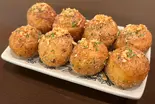 Wガーリックたこ焼き(8個入)（松ちゃんのたこ焼き屋DX）