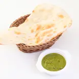 ほうれん草チキンカレーセット Sag Chicken curry set（アジアンフォレスト）