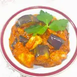じゃがいも茄子カレー potato egg-plant curry(INDIAN DINING CAFE SAFFRON)