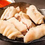 コラーゲンたっぷりとんそく（焼肉ホルモンぺごぱ別館蒲田店）