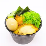 味玉 鶏めし 九条ネギ塩だれ 鶏そばスープ付（鶏そば かぐら屋 上野御徒町店）