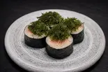 海ぶどうトロ手巻き(KABUKI寿司)